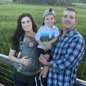 Meet your Posher, Kayla